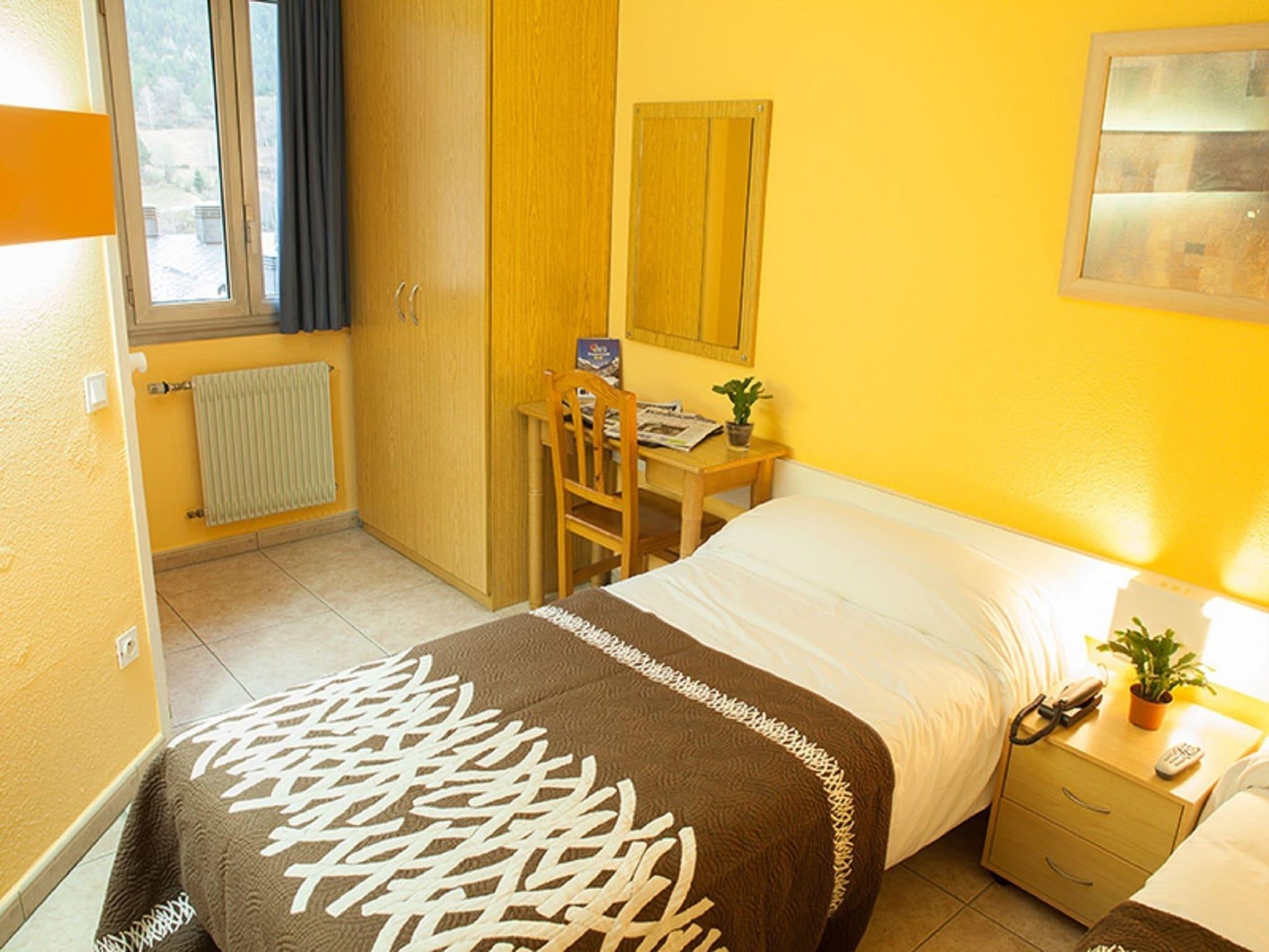 Hotel Les Terres LʼAldosa Kültér fotó