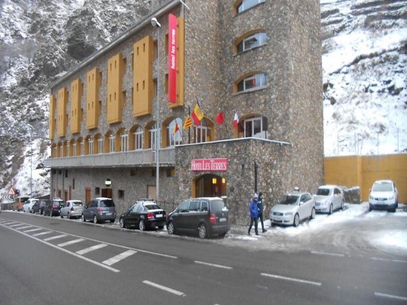 Hotel Les Terres LʼAldosa Kültér fotó